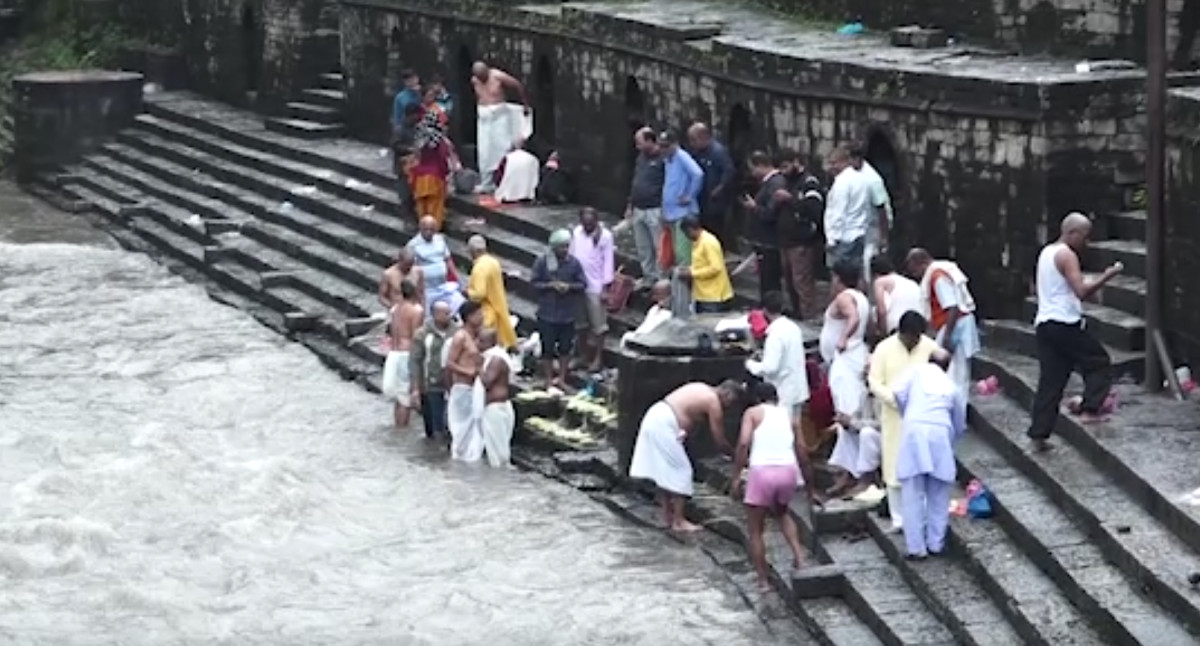 आजबाट पितृ पक्ष अर्थात सोह्र श्राद्ध शुरु